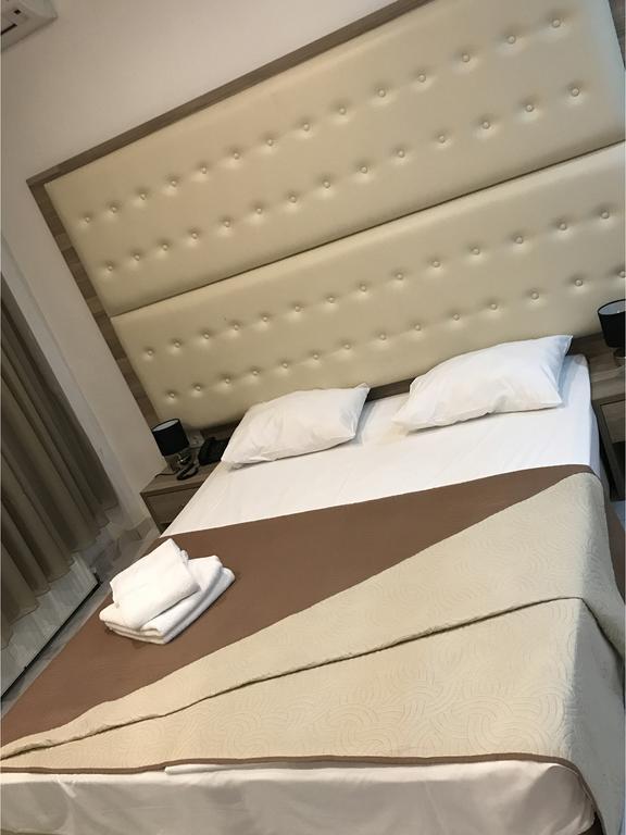 雷克斯酒店 塞萨洛尼基 外观 照片