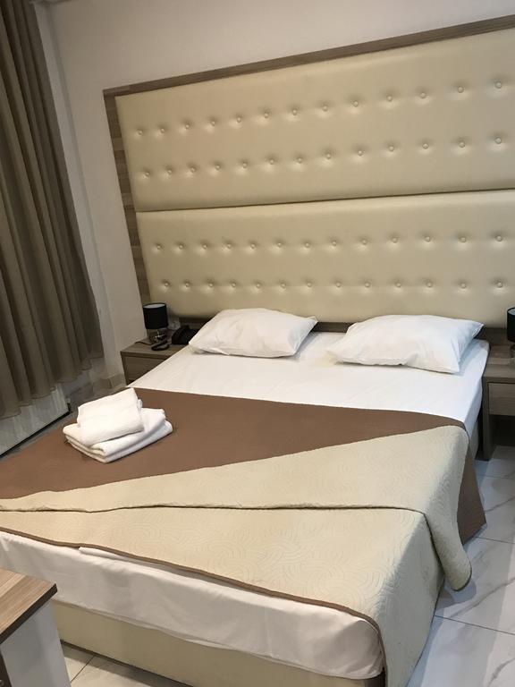 雷克斯酒店 塞萨洛尼基 外观 照片